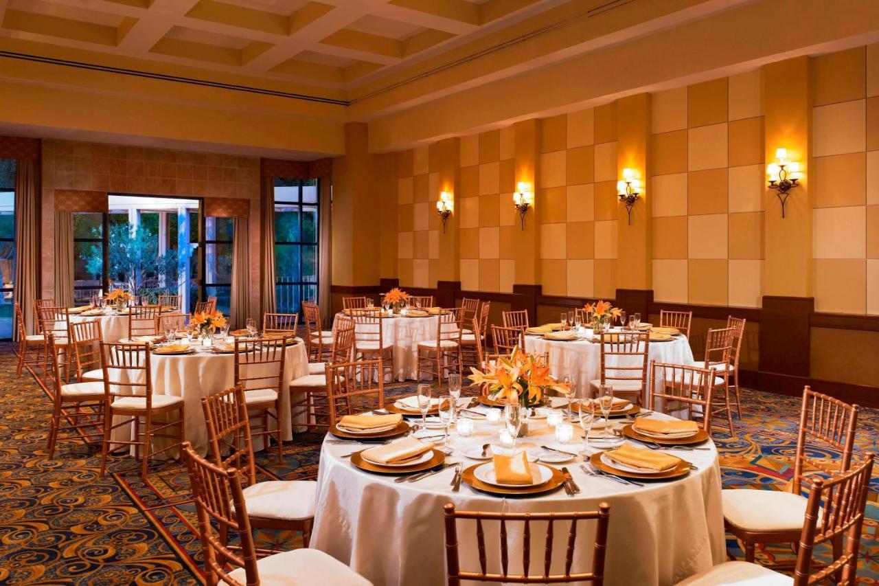 Sheraton Crescent Hotel Phoenix Bagian luar foto