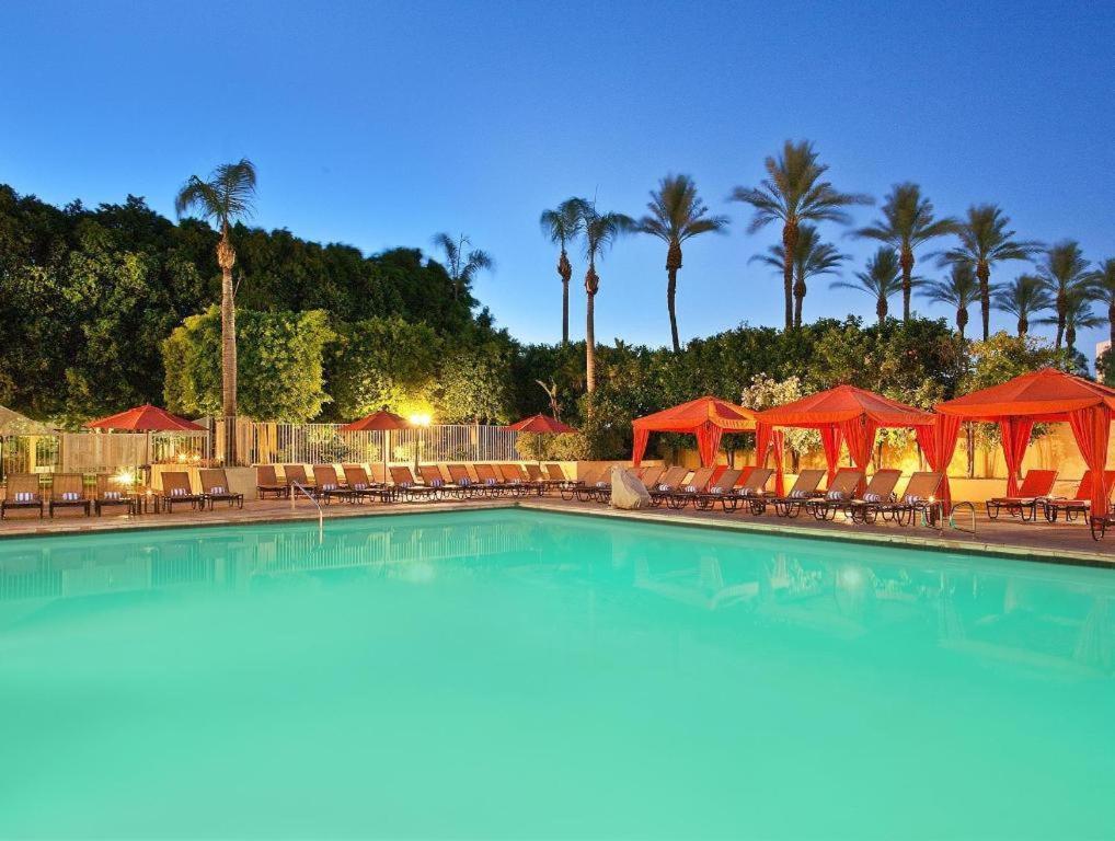 Sheraton Crescent Hotel Phoenix Bagian luar foto