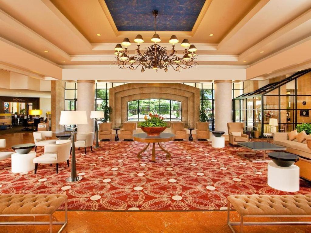 Sheraton Crescent Hotel Phoenix Bagian luar foto
