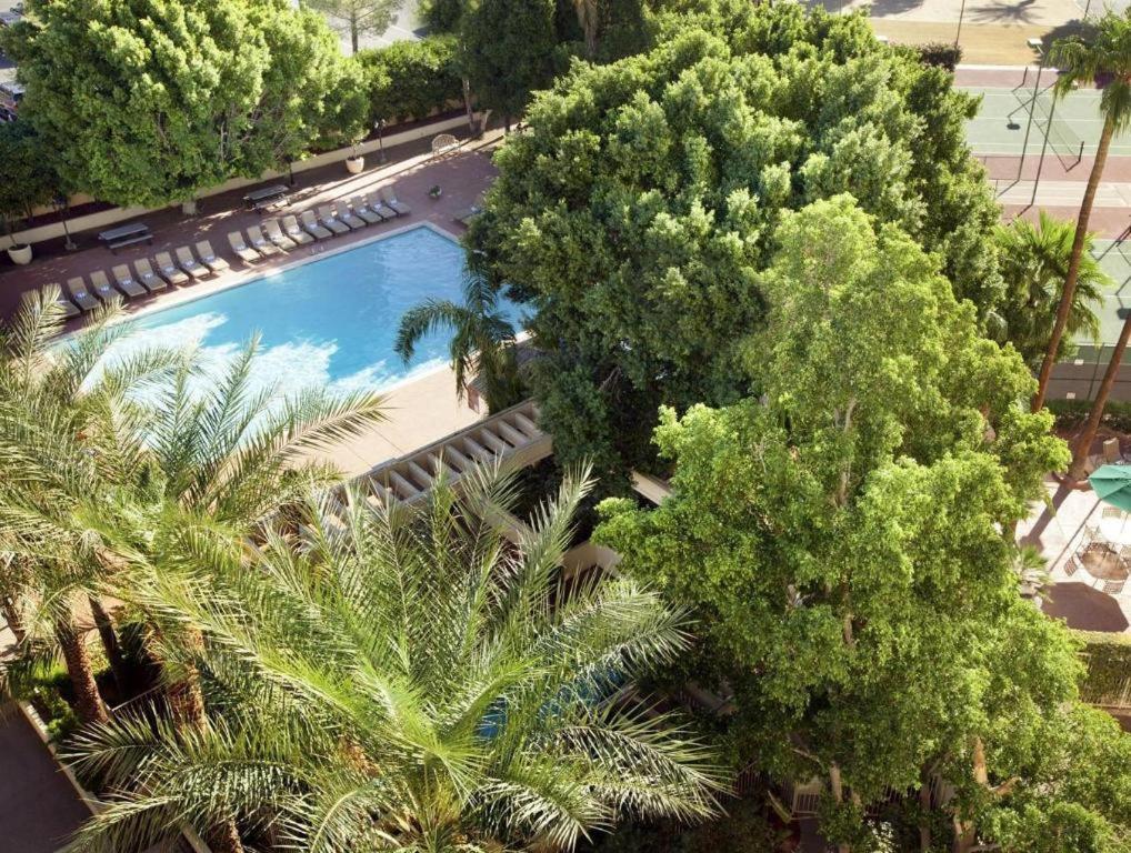 Sheraton Crescent Hotel Phoenix Bagian luar foto