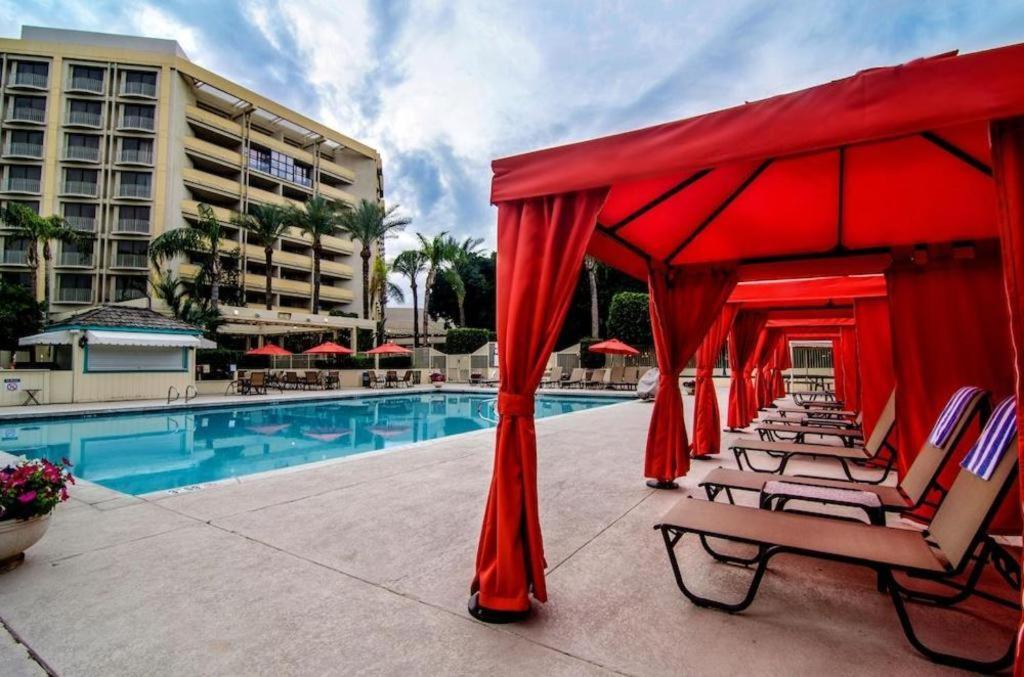 Sheraton Crescent Hotel Phoenix Bagian luar foto