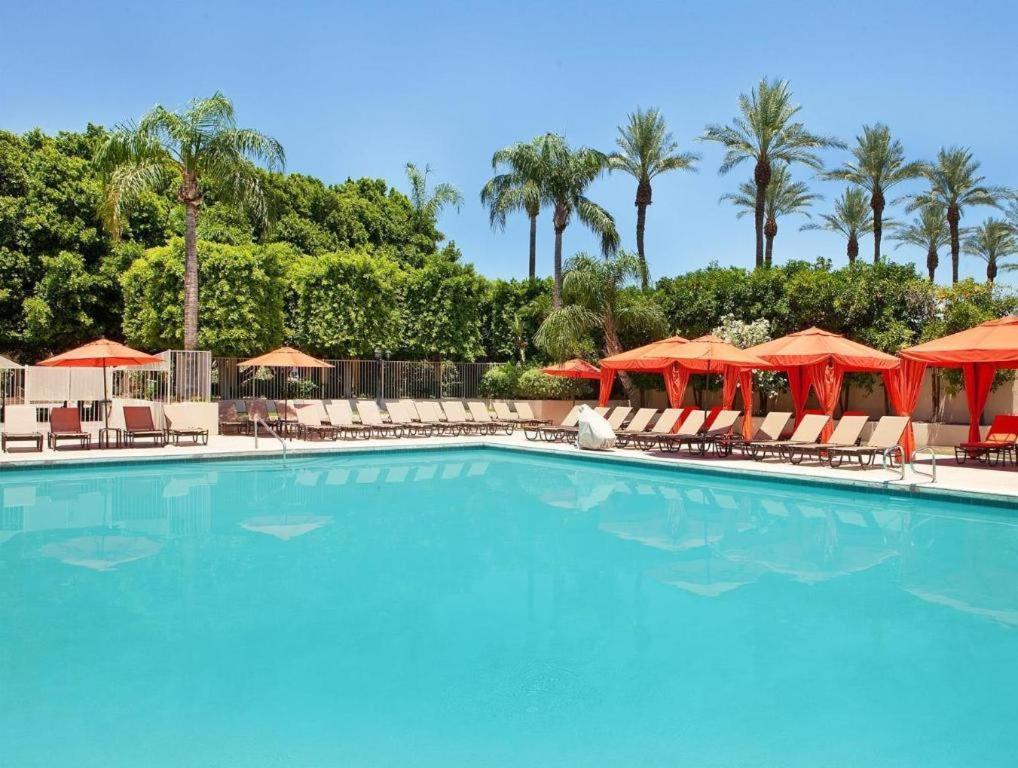 Sheraton Crescent Hotel Phoenix Bagian luar foto